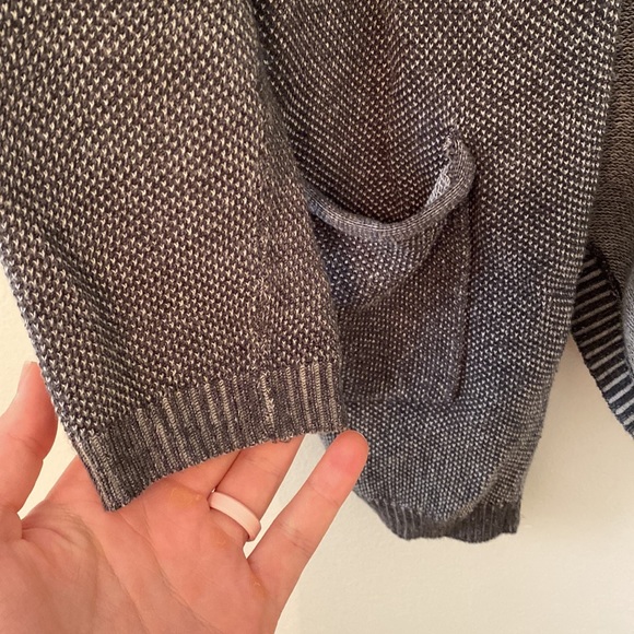 Wet Seal Size Large Charcoal Grey Cardigan - Picture 3 of 5